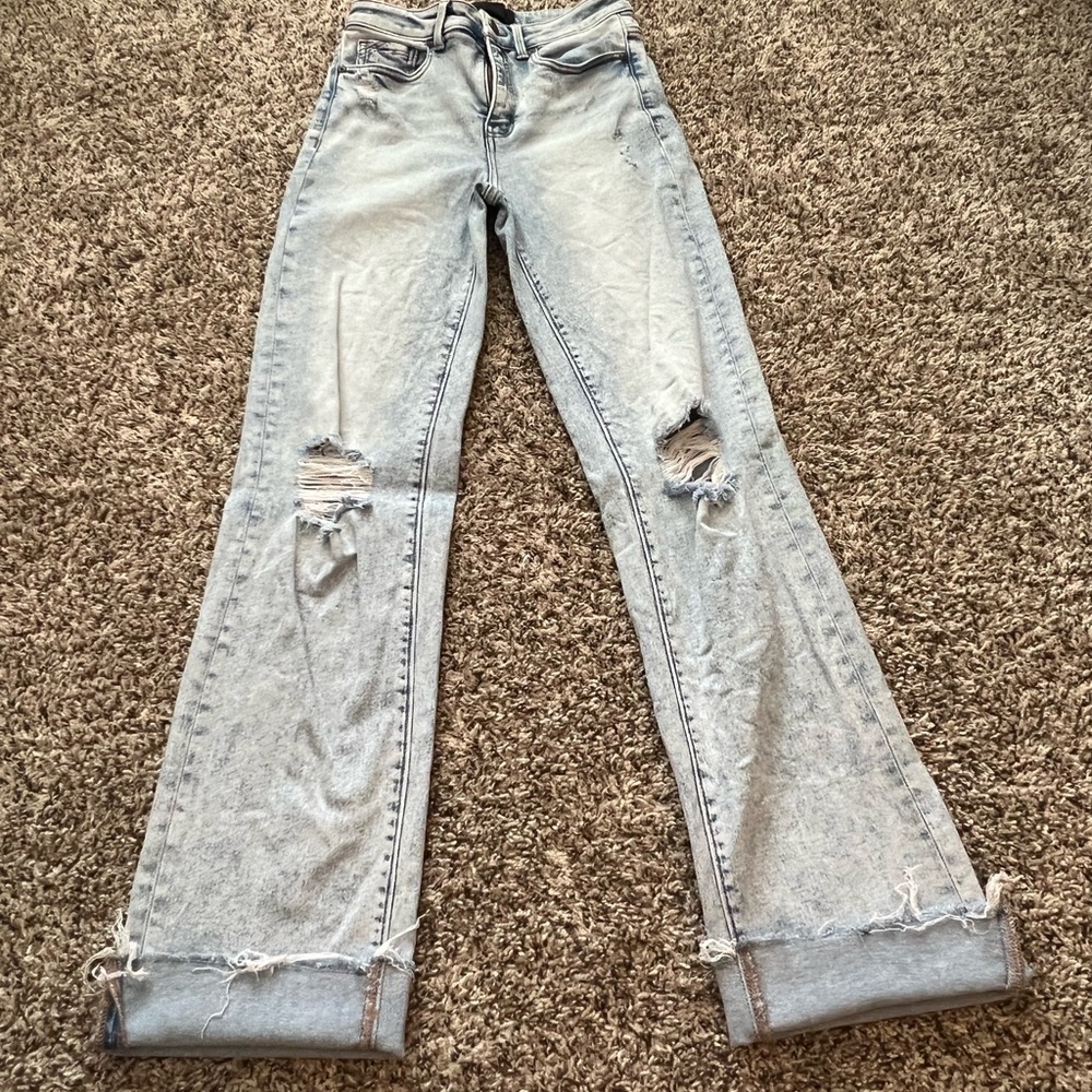 Buckle Light Blue Distressed Jeans